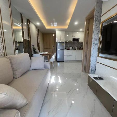 Romantic Beach Apartment芭堤雅水系高档酒店式公寓可做饭 Jomtien Beach Eksteriør billede