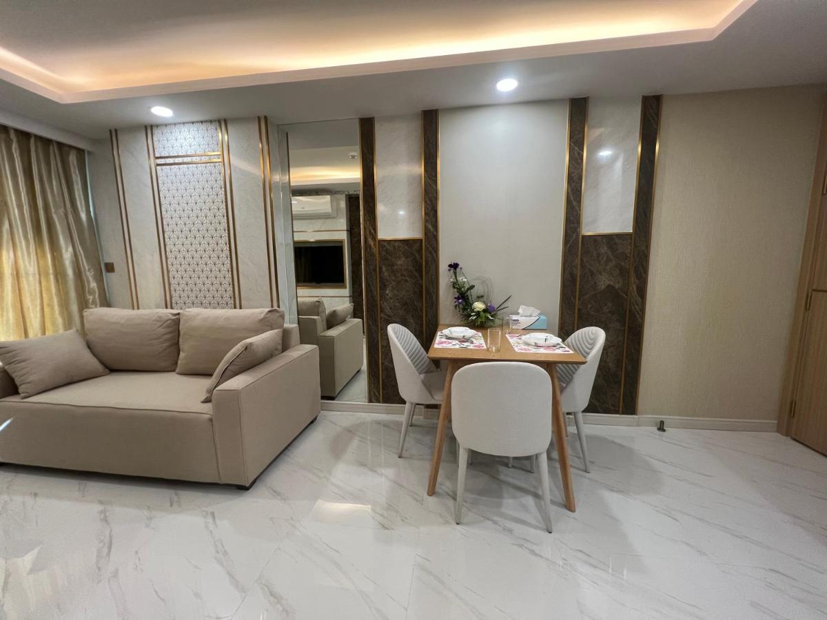 Romantic Beach Apartment芭堤雅水系高档酒店式公寓可做饭 Jomtien Beach Eksteriør billede