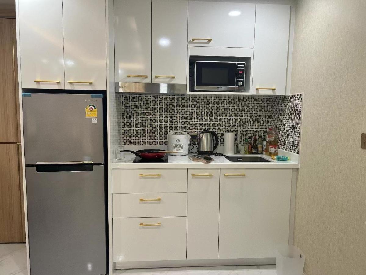 Romantic Beach Apartment芭堤雅水系高档酒店式公寓可做饭 Jomtien Beach Eksteriør billede